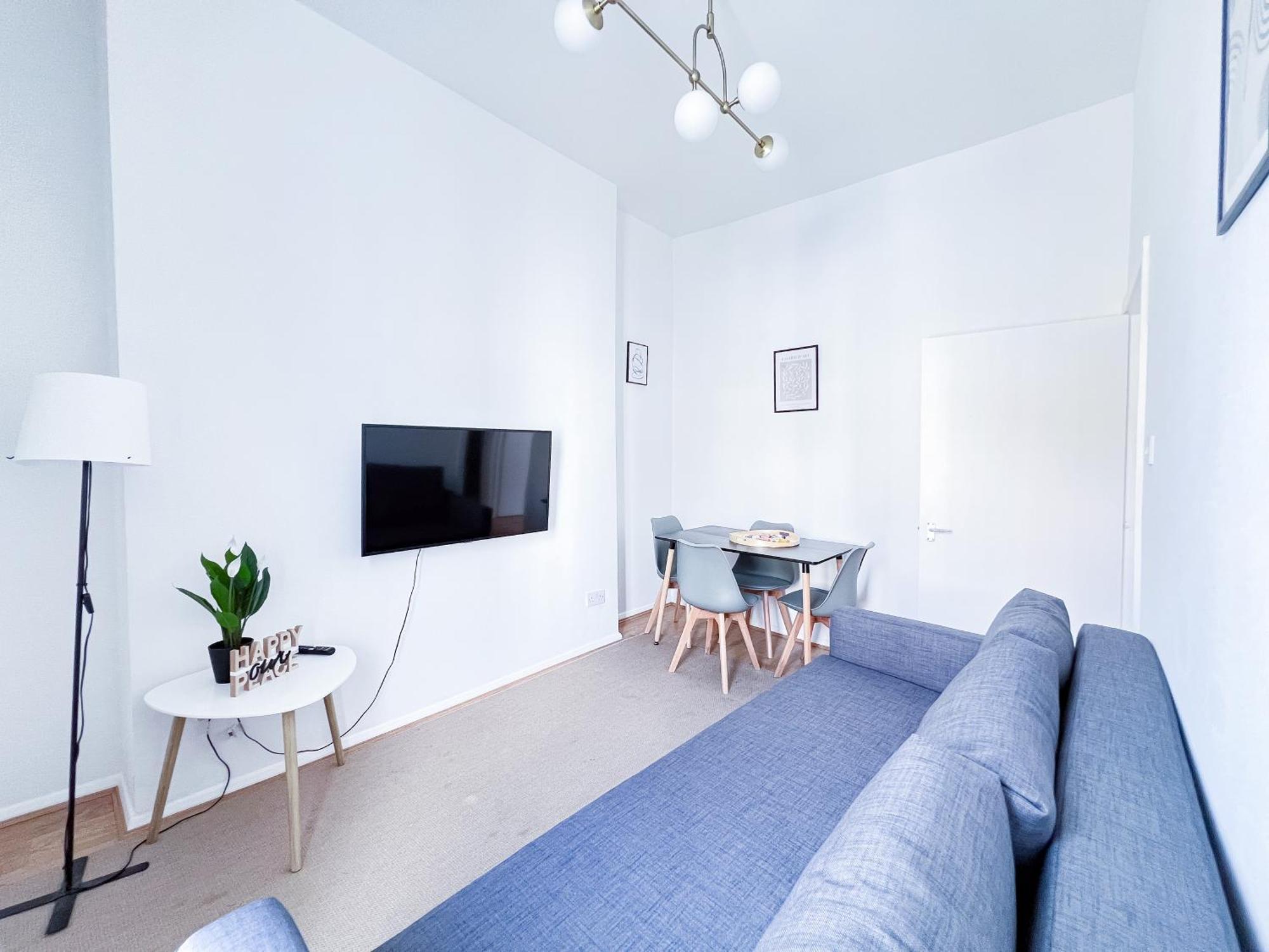 Cosy Camden - On 1st Floor Апартаменты Лондон